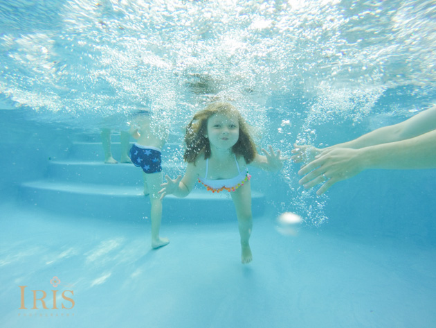 West Hartford Family Photgrapher: Underwater Pool 