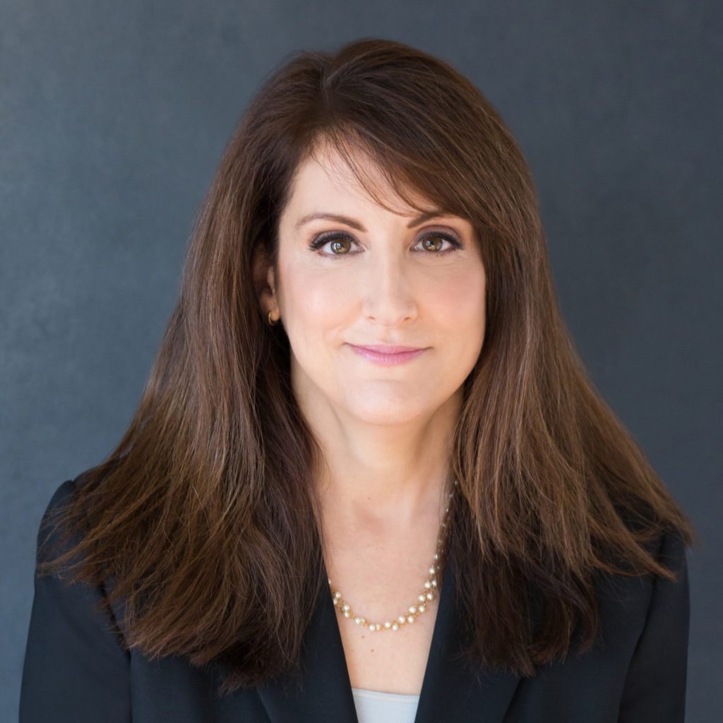 0021_jackie_levin_photoiris_R-Edit_Web_Res_for_Online-LINKED IN CROP ...